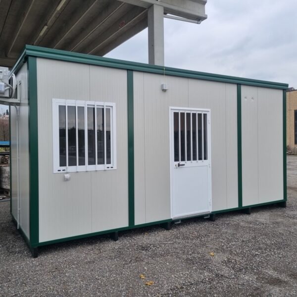 BLOCO ÚNICO 6×2,5 PARA ESCRITÓRIO COM CASA DE BANHO E CHUVEIRO